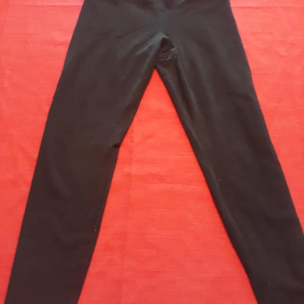 Medium Danskin women's leggings